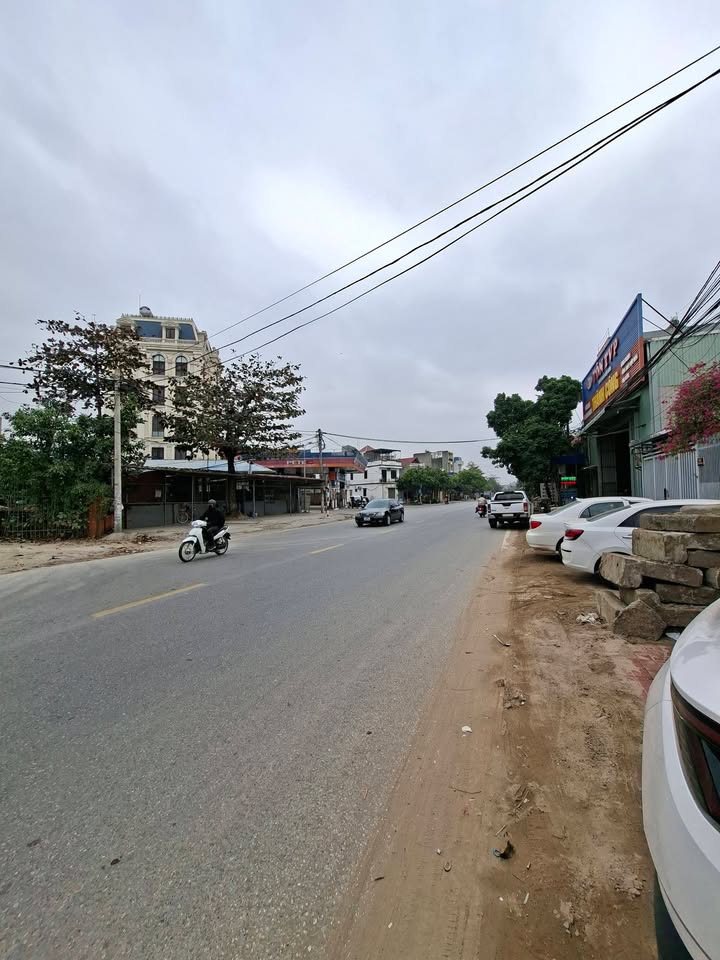 FrontHouse đường 351, Nam Sơn, An Dương 100m² giá 7.7 tỷ - Kinh doanh sầm uất!