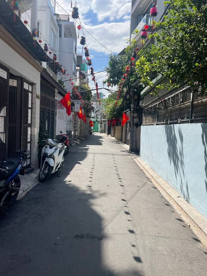 Nhà phố hẻm 3m Trần Bình Trọng, Bình Thạnh 44m² giá 6 tỷ - Sổ hồng chính chủ!