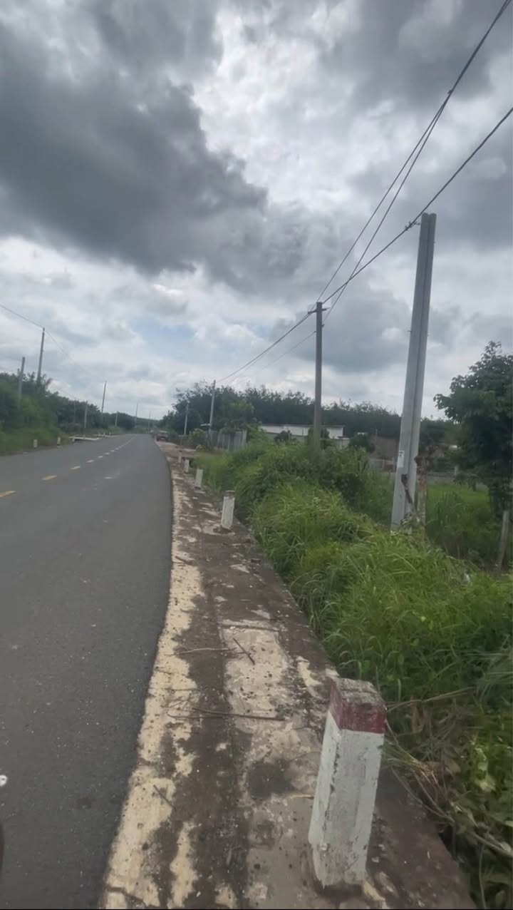 Đất thổ cư 2000m² tại Quốc lộ 13, Bình Long - Giá chỉ 460 triệu!