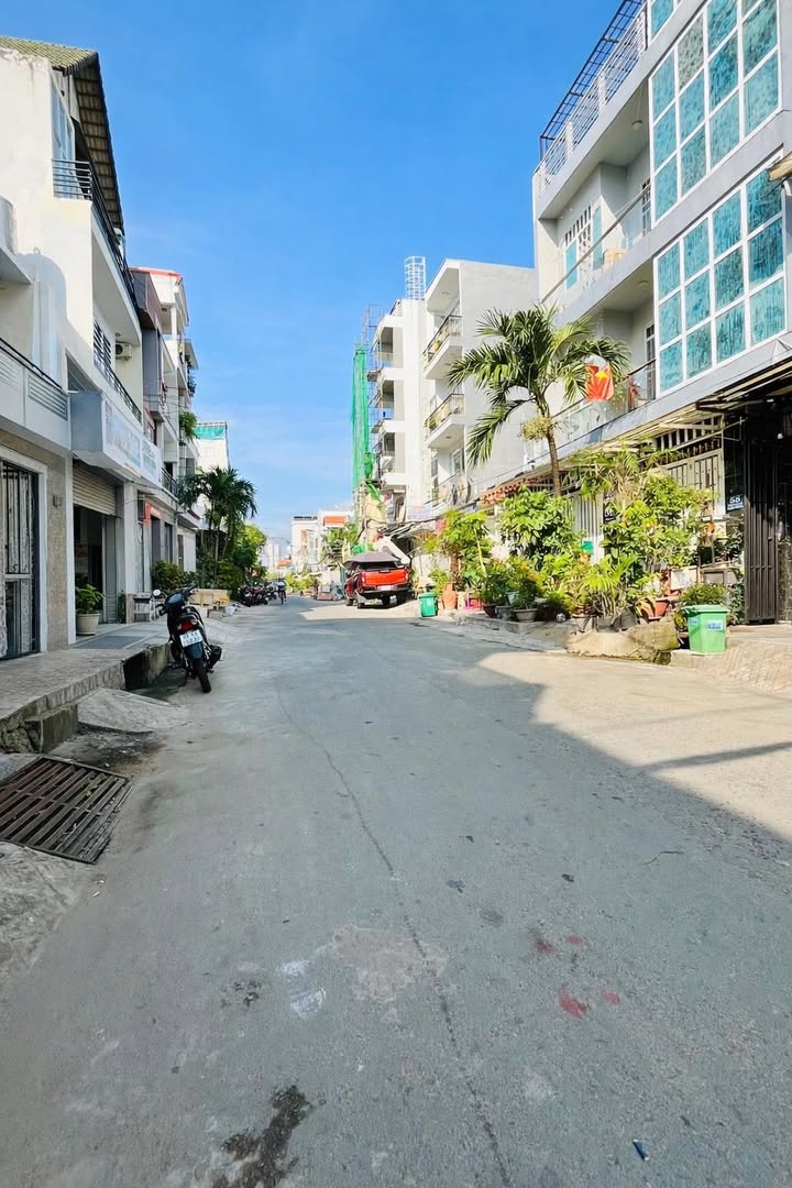 Nhà mặt tiền đường Số Tân Quy Quận 7 41m² giá thỏa thuận - Khu VIP hiếm bán!