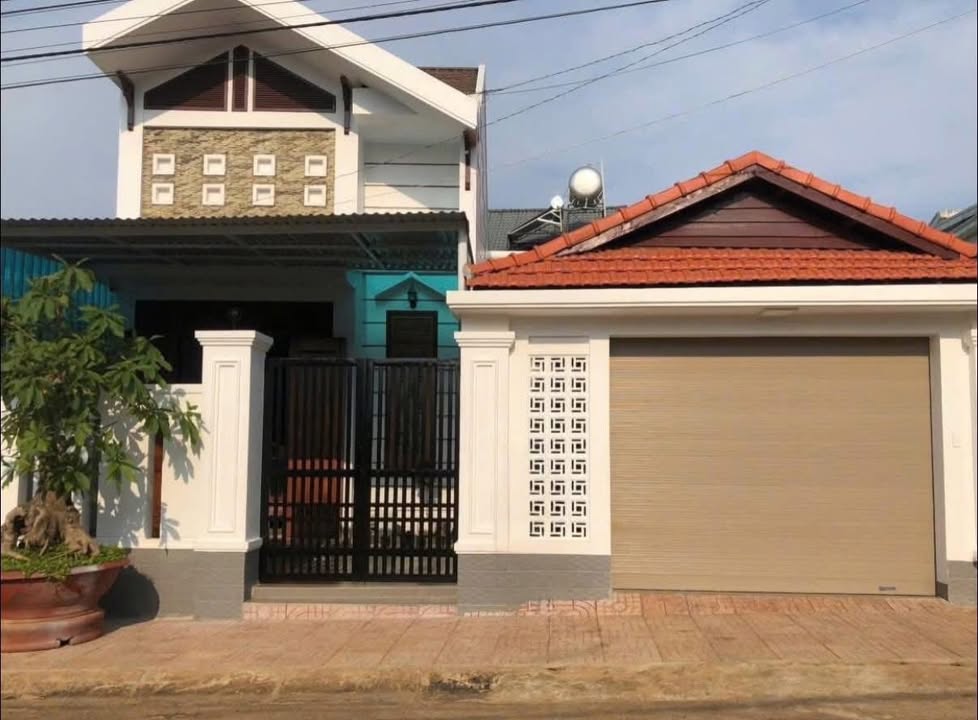 Nhà Đất Trục Chính Đường Cù Lan - Lạc Lâm, Đơn Dương - Full Thổ Cư 200m², Kinh Doanh Tiềm Năng!