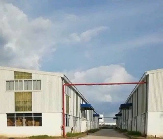 Xưởng rộng 15.000m² tại KCN Thanh Công, Tây Ninh - Giá 137.5 tỷ VND, sẵn sàng hoạt động!