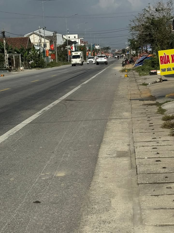 Đất nền Cương Gián Hà Tĩnh 200m² - Sổ đỏ chính chủ