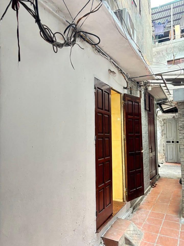 Nhà 2 tầng Mai Hắc Đế, Vincom Bà Triệu, 15m² – Sổ đỏ chính chủ chỉ 3.6 tỷ!