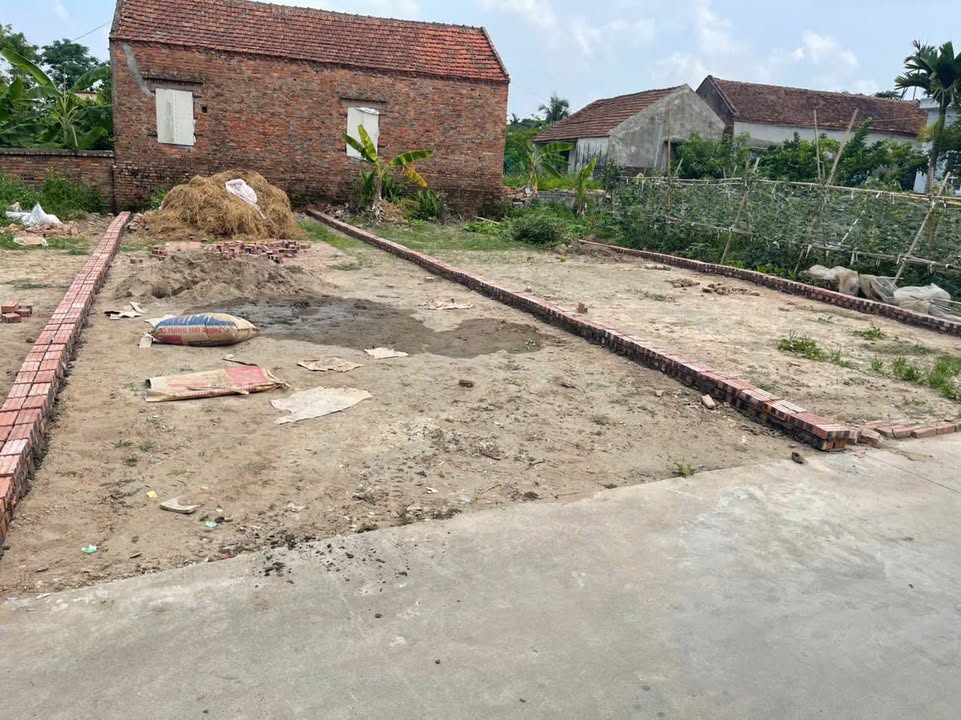 Đất nền thôn Hồng Khê - Bình Giang 80m² giá 700 triệu - Cơ hội đầu tư hiếm có!