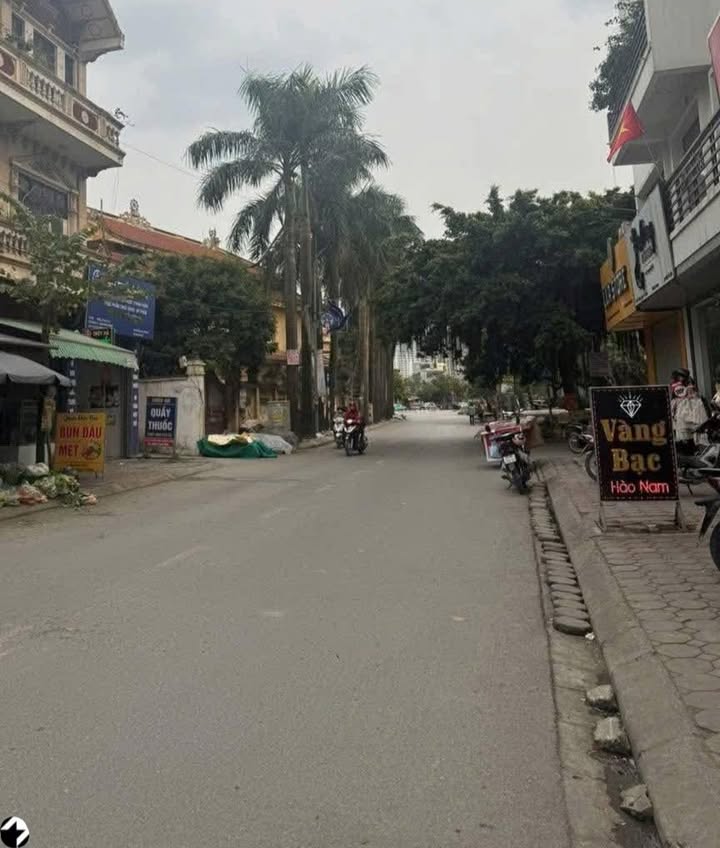 Đất nền Thanh Trì 66m² giá 13.6 tỷ - Sổ đỏ chính chủ, vị trí đắc địa!