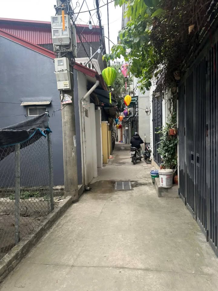 Nhà riêng Thụy Phương 45m² giá 6.7 tỷ - Vị trí đẹp, ô tô vào gần