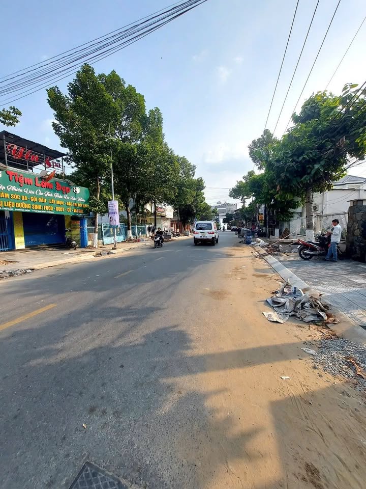 Đất mặt tiền Võ Thị Sáu, Phường Đông Hòa, 340m² giá 13.09 tỷ - Đầu tư sinh lời tuyệt vời!