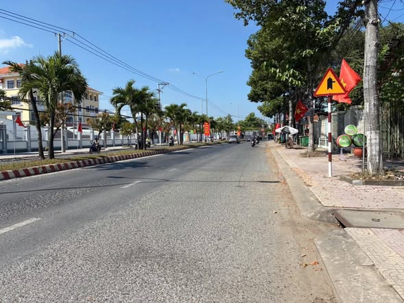 Đất nền Phó Cơ Điều Vĩnh Long 175m² giá chỉ 1 tỷ - Cơ hội đầu tư tuyệt vời!