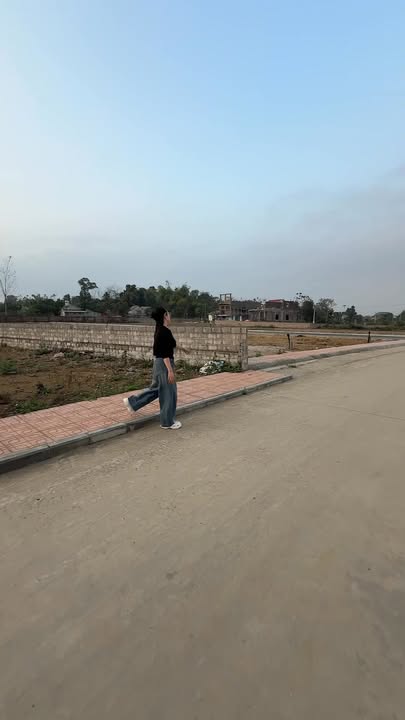 Đất thổ cư 125m² tại Nhuận Trạch, Lương Sơn - Giá chỉ 1,6 tỷ, cắt lỗ mạnh!