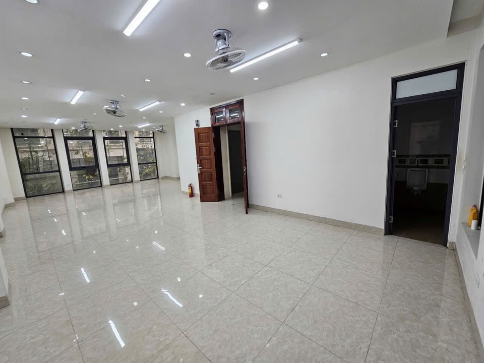 Sàn văn phòng cho thuê tại Hà Trì, Hà Đông 90m² chỉ 9 triệu/tháng - Nhận nhà ngay!