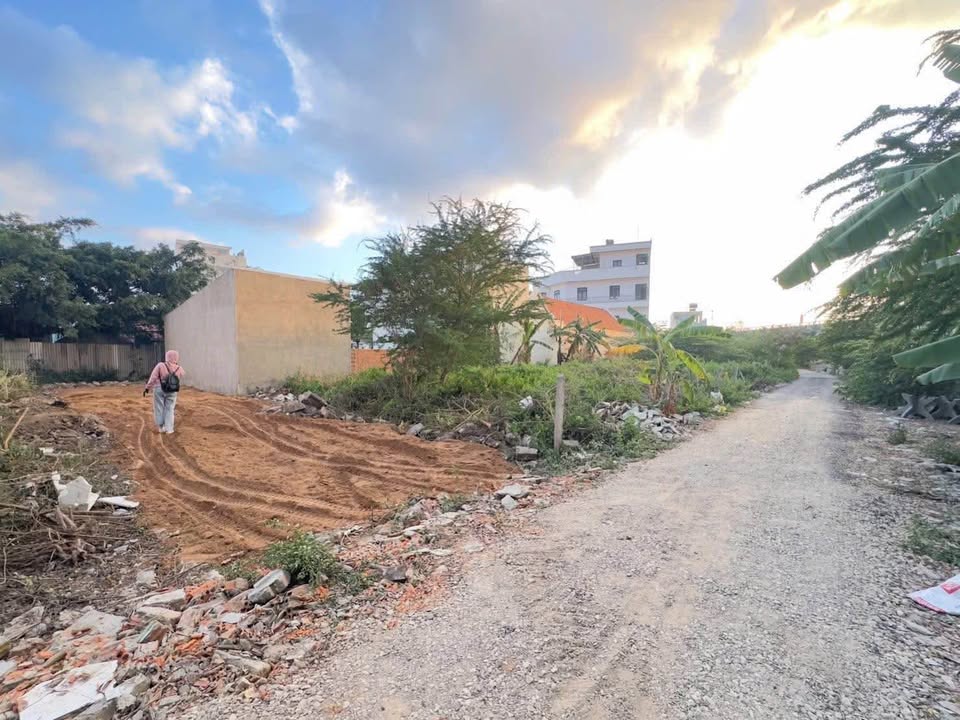 Đất nền Vạn Hưng 75m² giá 1 tỷ - Thổ cư 100%, gần bến xe!