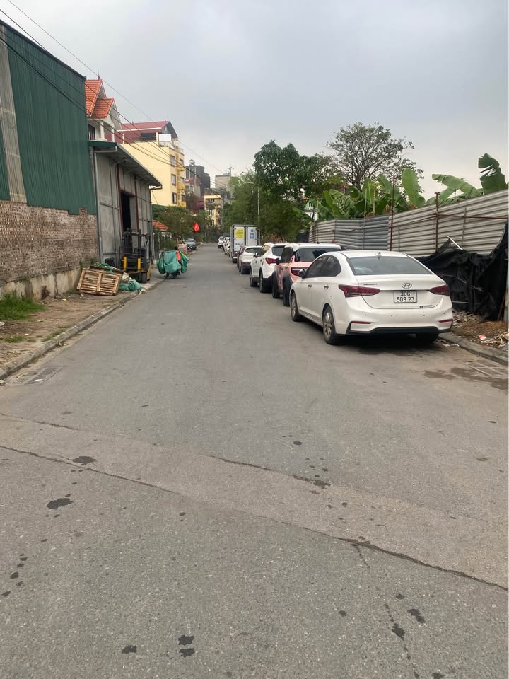 Đất nền Trâu Quỳ, Gia Lâm, Hà Nội 200m² giá thỏa thuận - Sổ đỏ chính chủ, pháp lý rõ ràng!