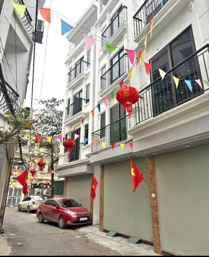 Nhà mặt phố Lê Thanh Nghị, Hai Bà Trưng, 64m² giá 25.6 tỷ - Cơ hội đầu tư không thể bỏ lỡ!