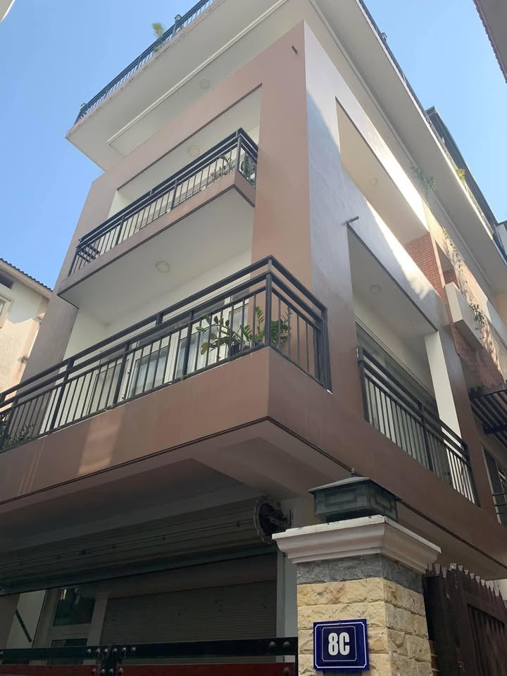 Nhà riêng Phường Khương Đình, Quận Thanh Xuân 45m² giá 4 tỷ - Lô góc, ô tô đỗ cửa!