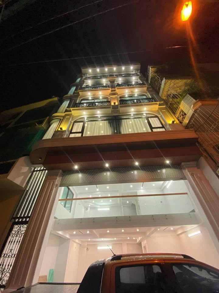 Nhà 6 tầng mặt phố Lê Trọng Tấn 66m² giá thỏa thuận - Đầu tư kinh doanh sinh lời!