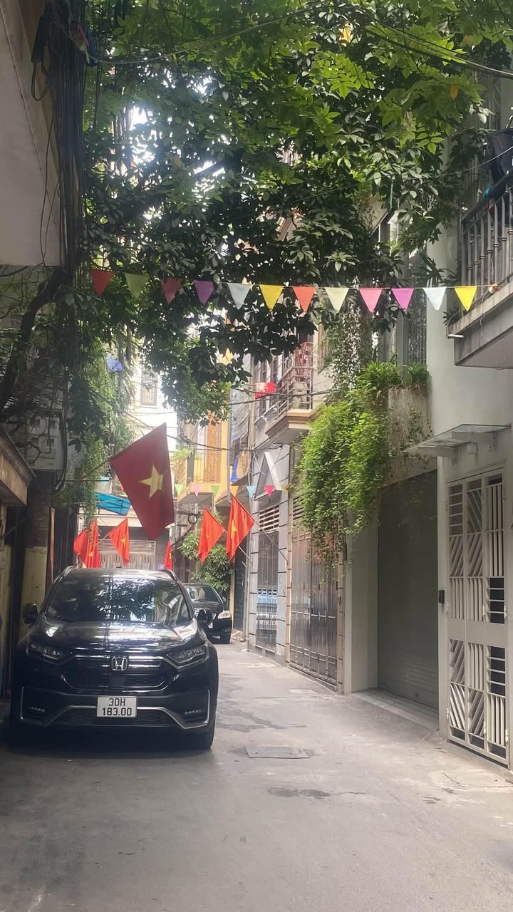 Nhà 5 tầng Lê Trọng Tấn, Thanh Xuân 30m² giá 4.3 tỷ - Mặt ngõ thông, ô tô tránh!