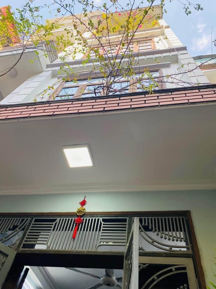 Nhà Bùi Xương Trạch, Thanh Xuân 36m² giá 4.35 tỷ - Nhà mới đẹp ở ngay, ô tô vào tận cửa!