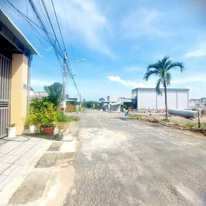 Nhà đẹp tại Ninh Thạnh, Tây Ninh 116m² giá 1.2 tỷ - Sẵn sàng vào ở!