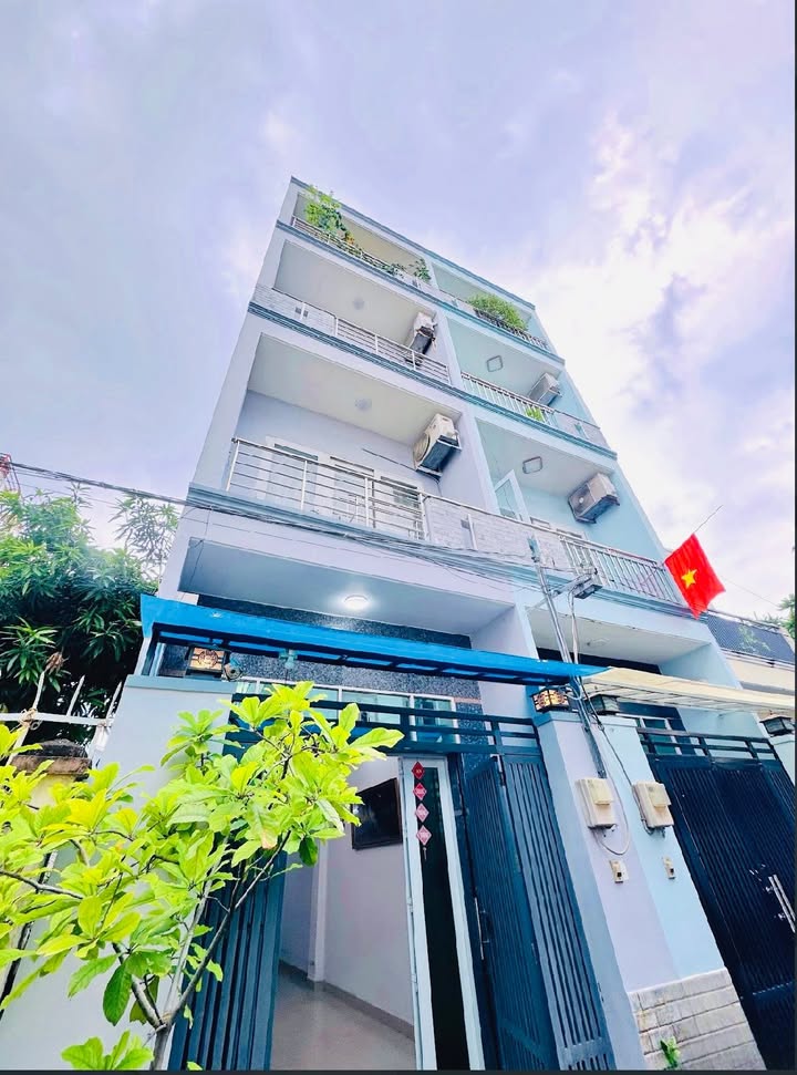 Nhà phố 5 tầng An Khánh 125m² giá 20 tỷ - View Landmark 81 đắc địa!