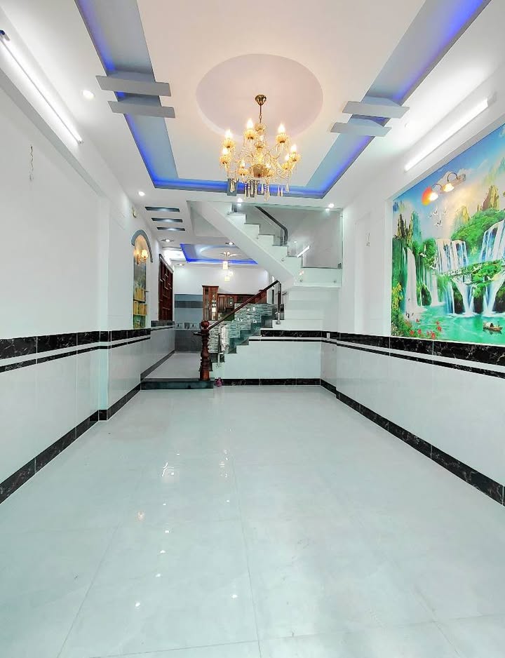 Nhà 4 tầng đường Hiệp Thành 13, quận 12, giá chỉ 5 tỷ - Bán gấp!