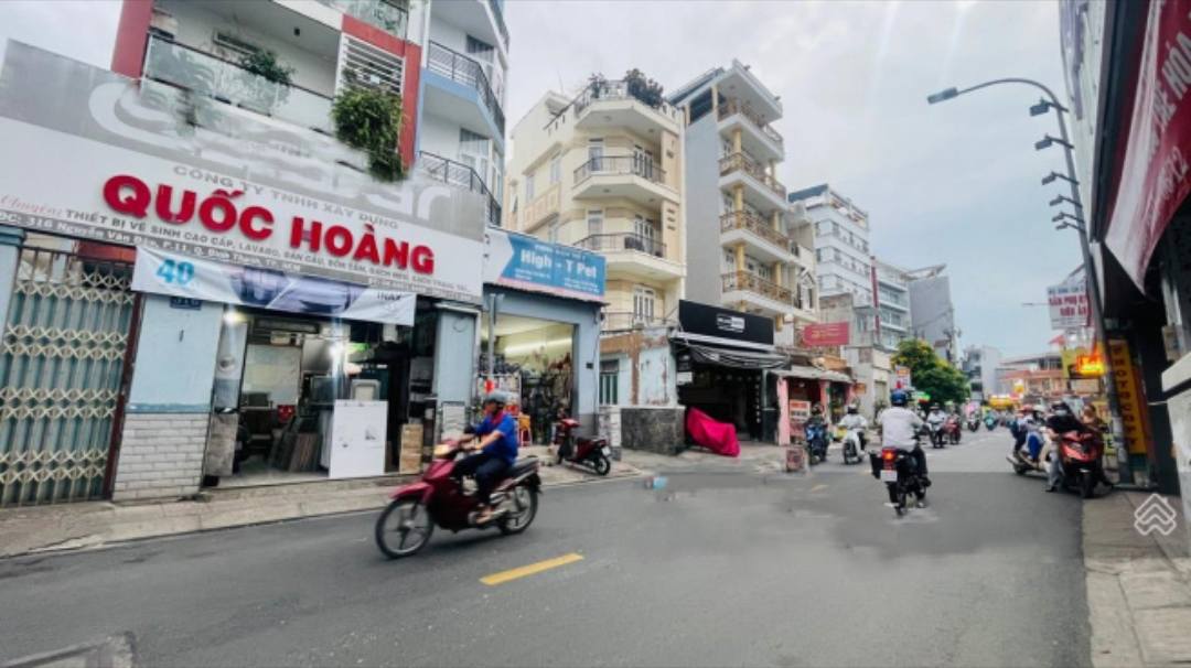 Nhà mặt tiền Nguyễn Văn Đậu, Bình Thạnh 121m² giá 19 tỷ - Cơ hội đầu tư lý tưởng!