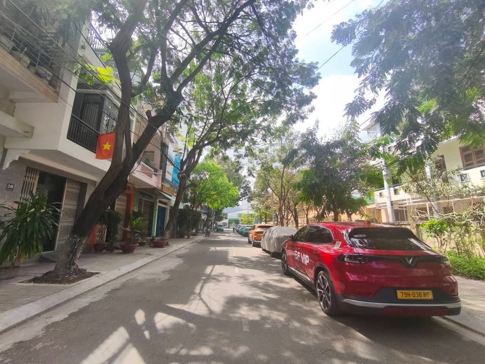 Nhà phố Vĩnh Trường, Nha Trang 74,5m² giá 7,8 tỷ - Sổ đỏ chính chủ!