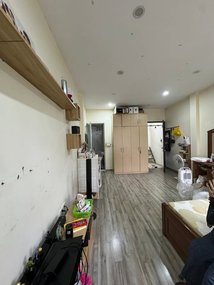 Phòng trọ cho thuê tại Ngõ 167 Tây Sơn, 25m² giá 5 triệu - Sẵn sàng vào ở!