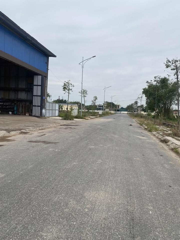 Đất nền mặt bằng Đồng Chạn, Đông Văn, 140m² chỉ 1 tỷ - Cơ hội tuyệt vời cho đầu tư!