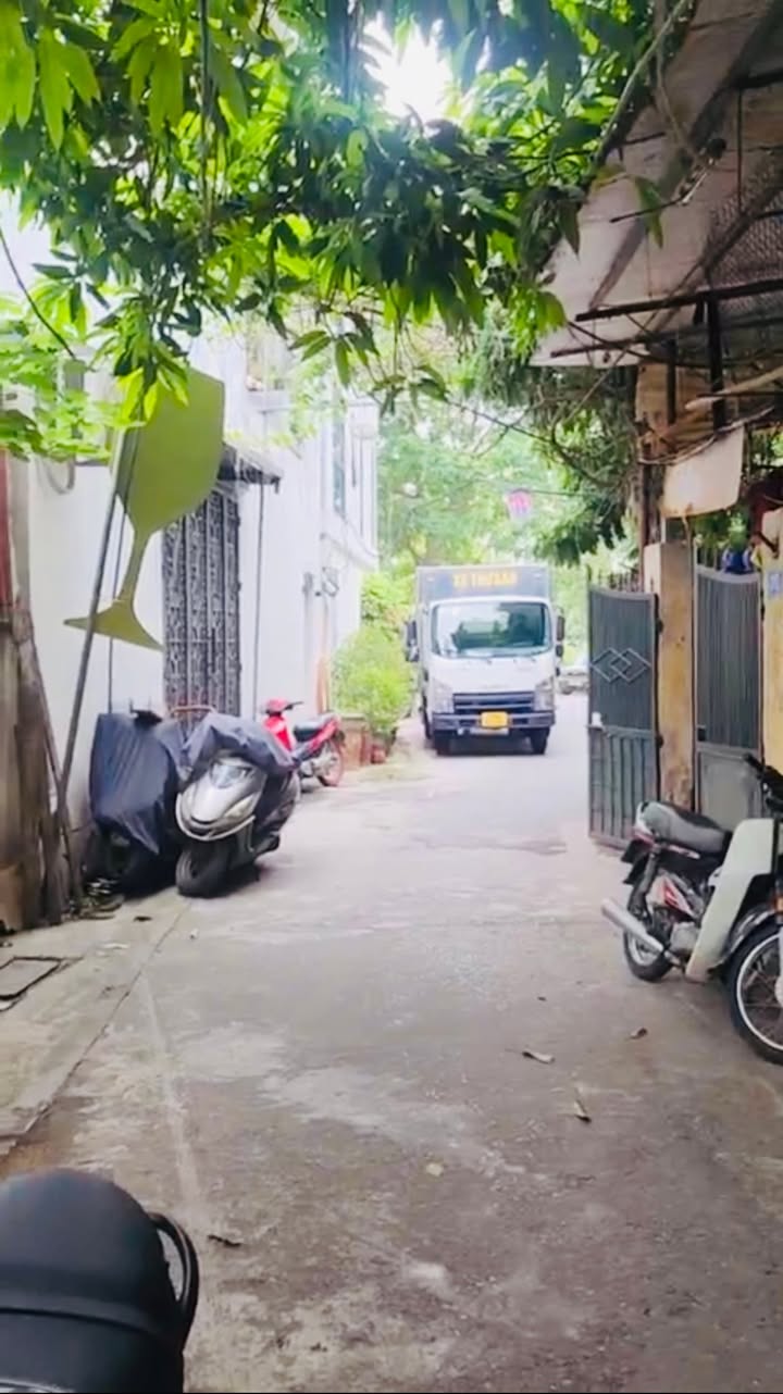 Đất Ngọc Thụy Long Biên 68m² giá thỏa thuận - Ngõ ô tô thông thoáng!