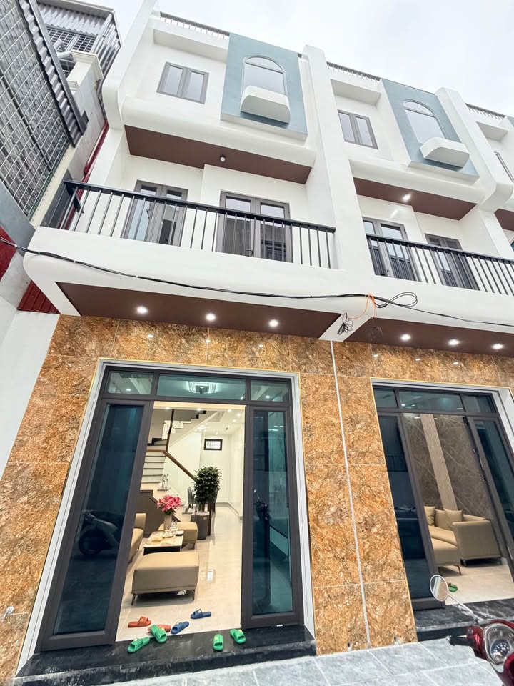 Nhà 3 tầng Đồng Thái, An Dương 50m² giá chỉ 2.45 tỷ - Đầu tư sinh lời!