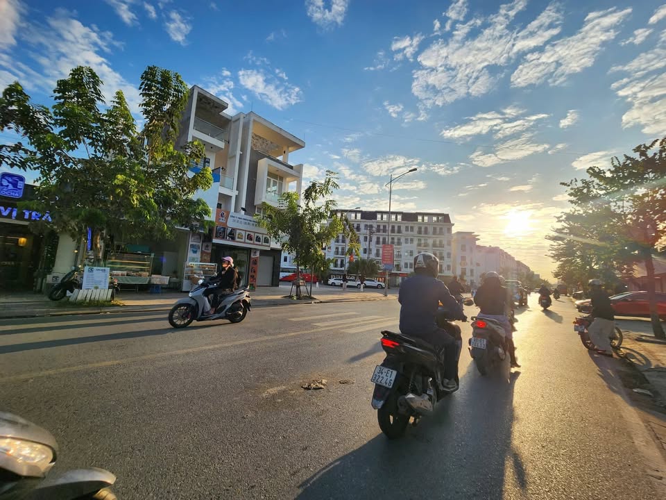 Đất nền Hoàng Huy, An Dương 200m² giá 9 tỷ - Vị trí kinh doanh sầm uất!