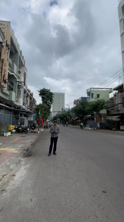 Nhà phố tại Trần Phú, Quy Nhơn 63m² giá 5.5 tỷ - Vị trí đắc địa kề biển!