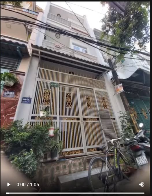 Nhà hẻm 449 Hương Lộ 2, 43m² giá 5.7 tỷ - Vị trí đẹp, gần trường học và chợ!