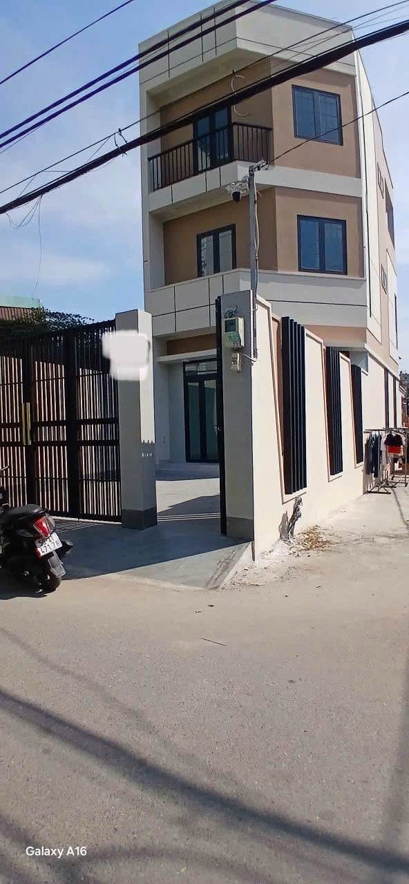 Nhà mặt tiền đường Nhựa, Thủ Đức 104,6m² giá 7,5 tỷ - Đầu tư sinh lời ngay!