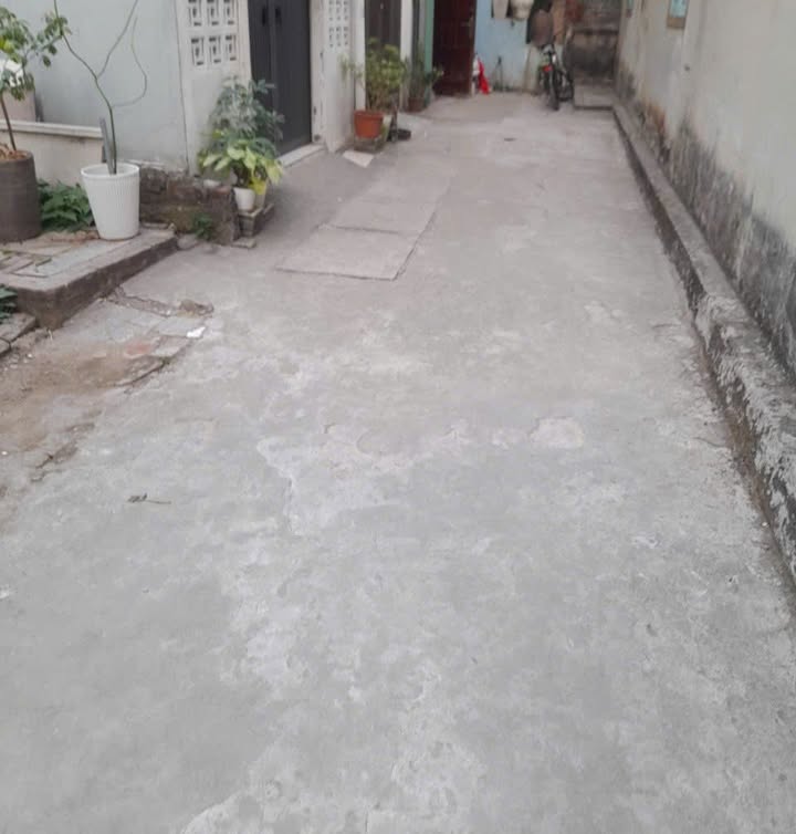 Đất Tái Định Cư Liên Ninh 60m² giá 5 tỷ - Sổ đỏ chính chủ, mặt tiền 4.5m!