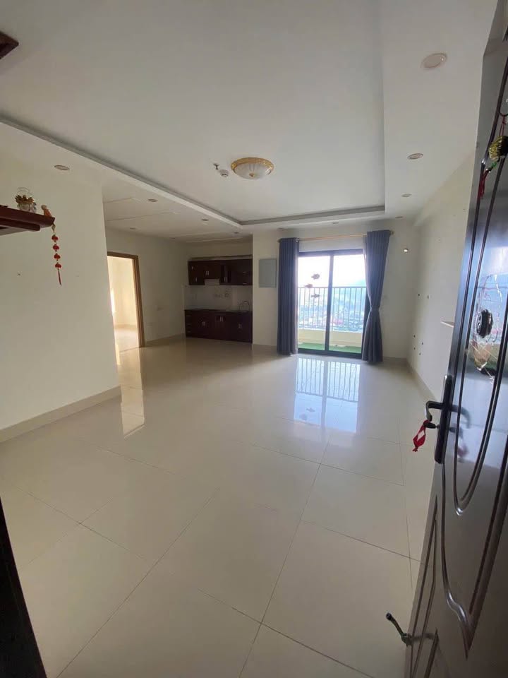 Căn hộ chung cư Tecco Kim Tân 70m² giá 1.5 tỷ - Ban công rộng, hướng Đông Nam thoáng mát!