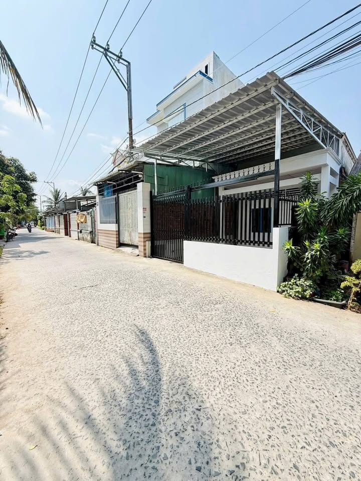 Đất nền Phường An Thới, Quận Bình Thủy, 82m² giá 1.75 tỷ - Bán gấp, mặt tiền sông thoáng mát!