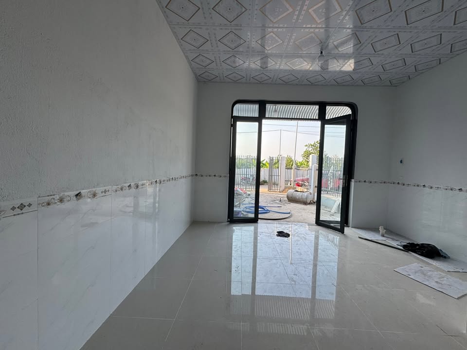 Nhà mới xây mặt đường nhựa Xã Sông Trầu 128m² giá 1.25 tỷ - Dọn vào ở ngay!