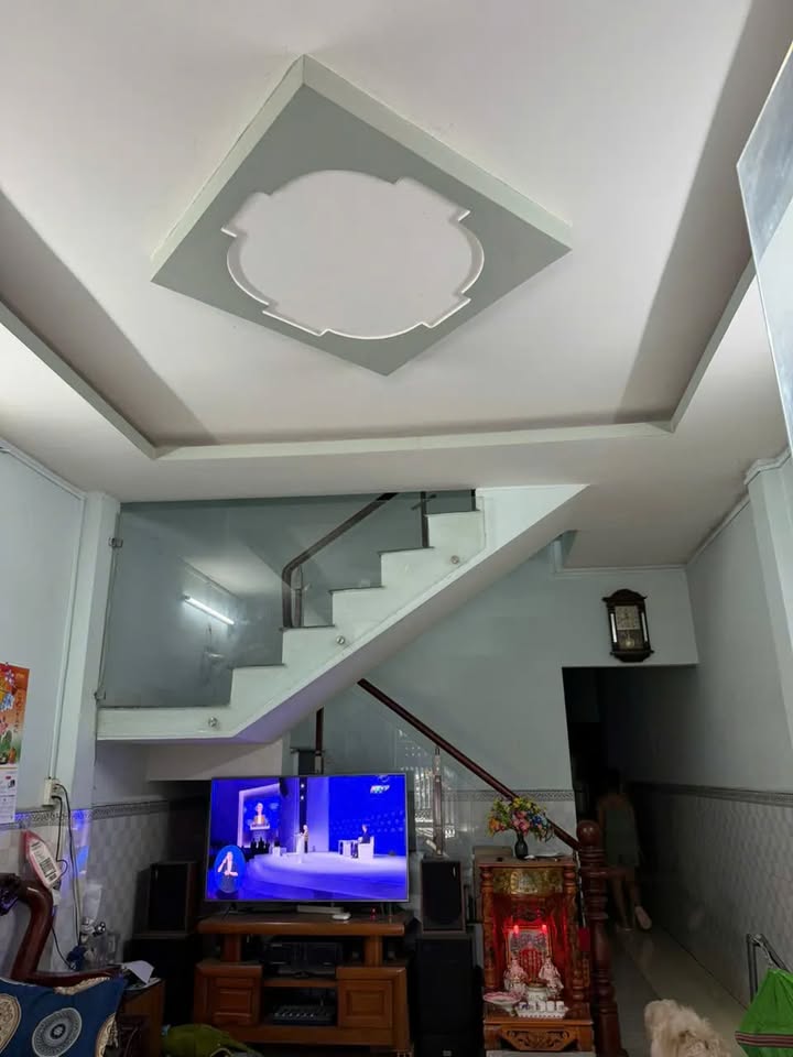 Nhà đẹp tại Vĩnh Lộc B, 72m² giá 2.5 tỷ - Vị trí đẹp, hẻm thông thoáng!