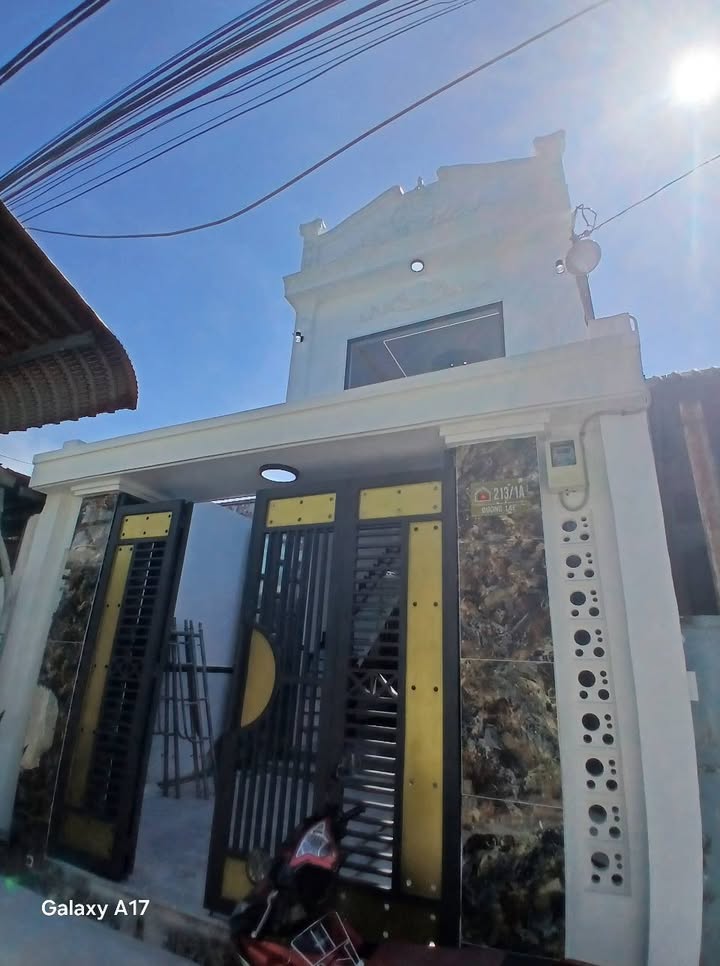 Nhà riêng xã Xuân Thới Thượng 100m² giá 4.55 tỷ - Sổ hồng chính chủ!