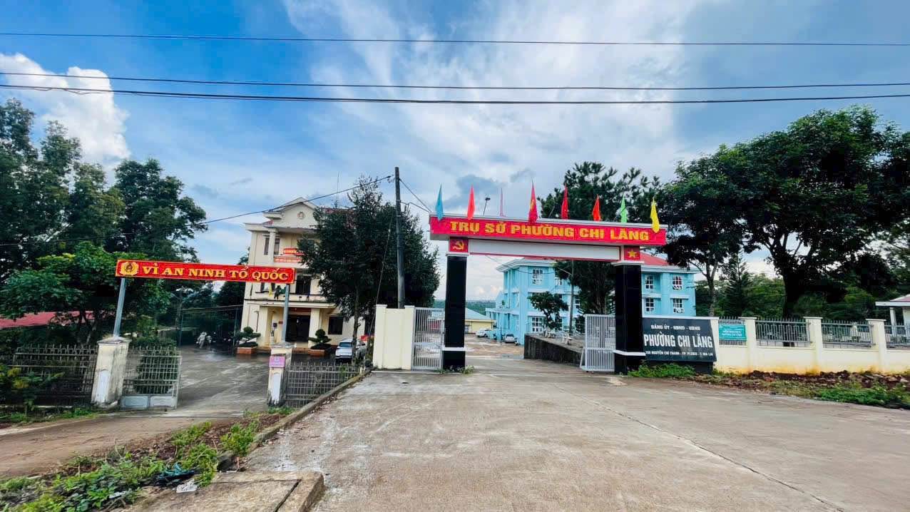 Nhà riêng Hẻm Nguyễn Chí Thanh, Pleiku 150m² giá 2.6 tỷ - Thiết kế hiện đại, tiện nghi!