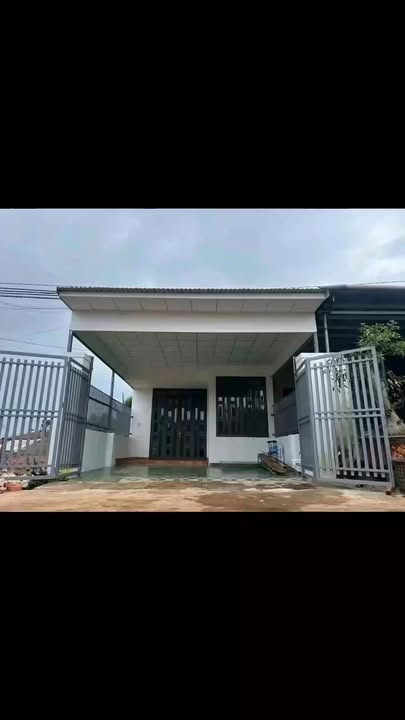 Nhà đẹp tại Đường Nguyễn Trãi, Cư M'gar, Đắk Lắk - Giá chỉ 2.4 tỷ