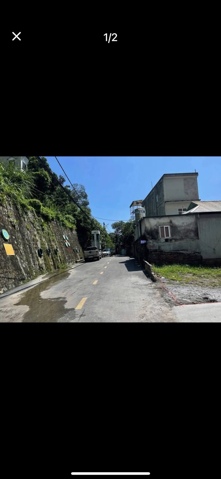 FrontHouse ô góc Ngõ 16 Đường Cao Xanh 56m² giá 2.2 tỷ - Ô tô tránh nhau