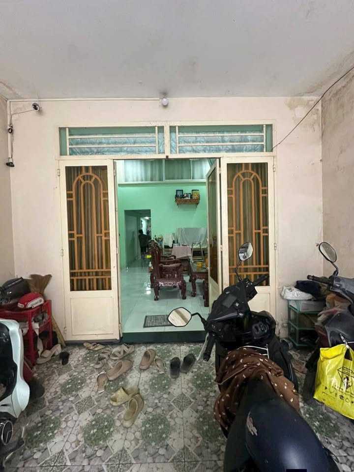 Nhà riêng tại Đông Thạnh, Hóc Môn 72m² giá 2.8 tỷ - Sổ hồng riêng, bớt lộc!