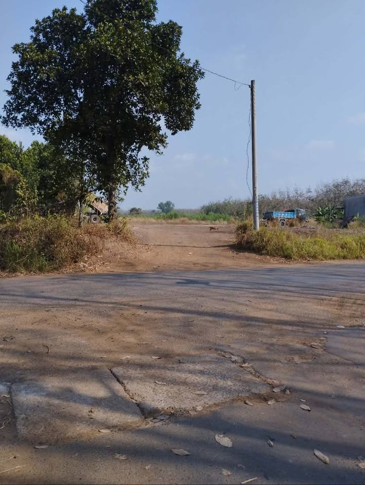 Đất nền Huyện Hớn Quản 340m² giá 480 triệu - Sổ đỏ chính chủ, đầu tư sinh lời!