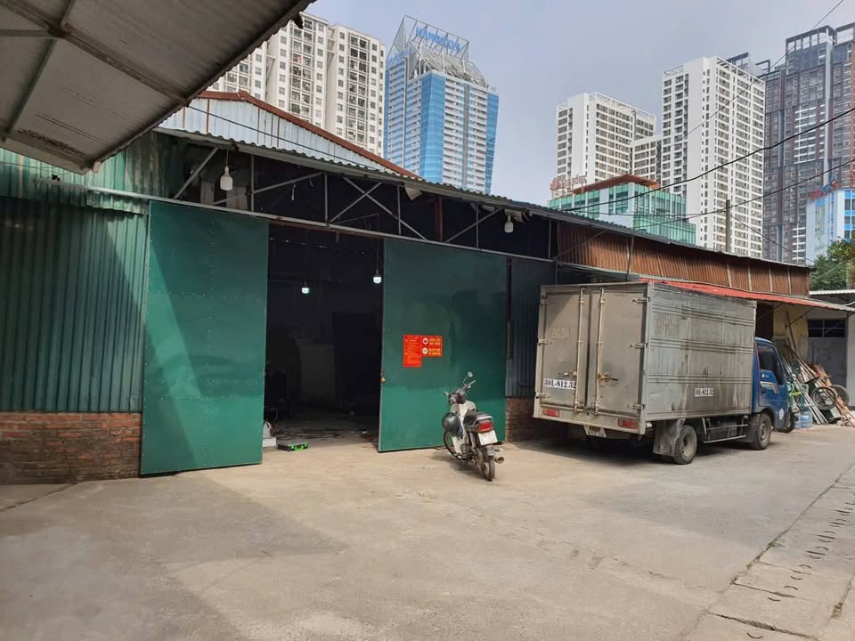 Kho cho thuê tại Thanh Xuân, Hà Nội 135m² - Phù hợp cho kinh doanh online!