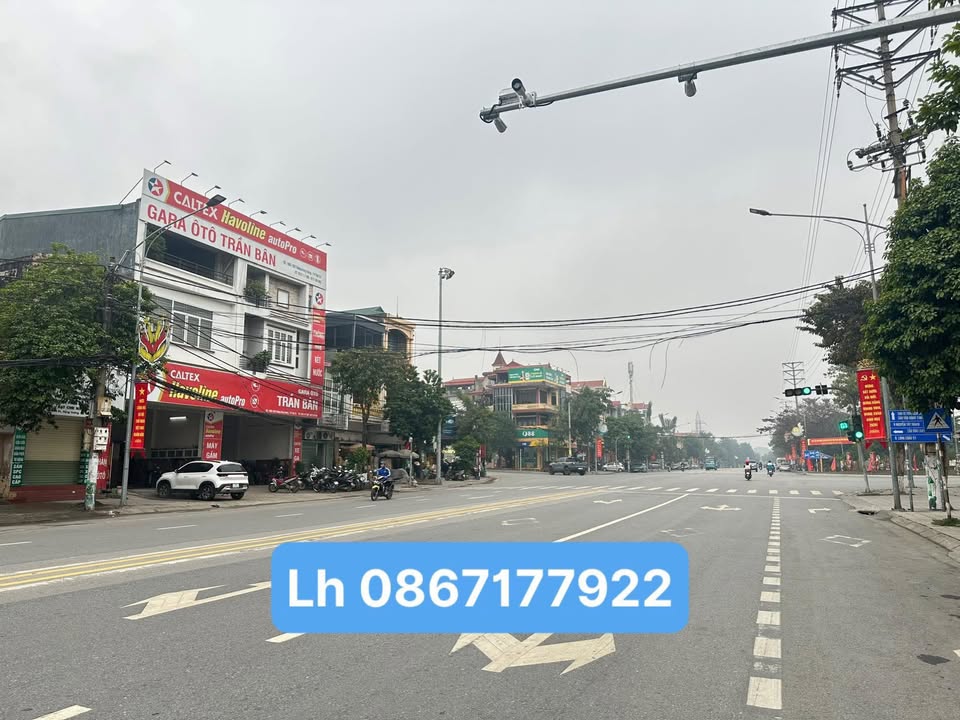 Nhà 3 tầng mặt đường Hùng Vương, 160m² giá 16 tỷ - Cơ hội đầu tư hấp dẫn!