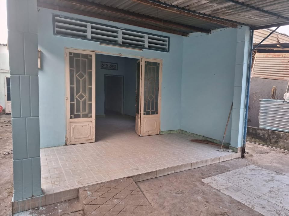 Nhà cho thuê ấp Tiền, Tân Thông Hội 140m² giá 3.2 triệu - Không thể bỏ lỡ!