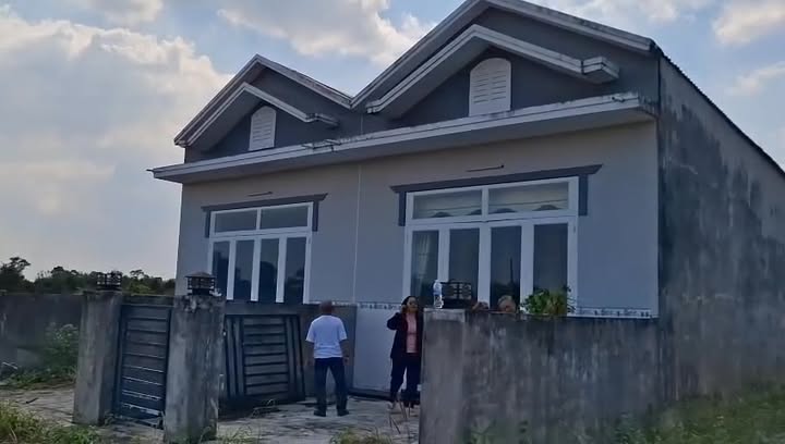 Nhà xây mới 100m² Gò Dầu, Tây Ninh giá chỉ 500 triệu - Sổ hồng cầm tay ngay!